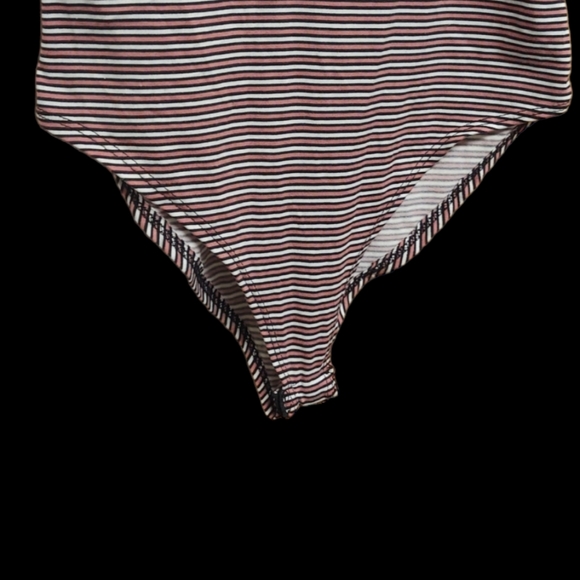 *DONATING 9/1/2025* GAZE Striped Bodysuit Size XS - Picture 7 of 7